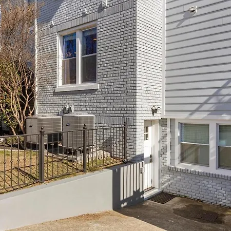 Stone'S Throw From Capitol Hill Free Parking Apartment Washington Exterior photo